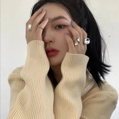 我的邻居不是人